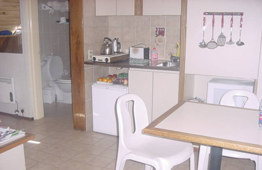 Cocina departamento Delphos Apart