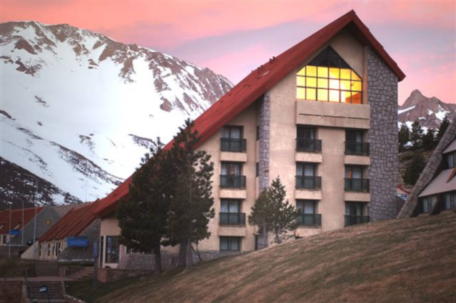 Viste Exterior Delphos Apart