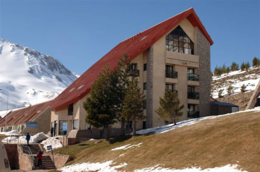 Viste Exterior Delphos Apart